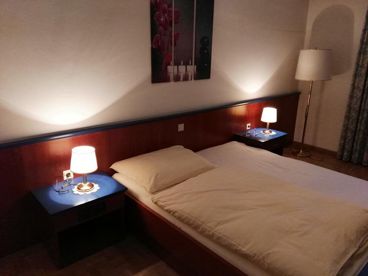 Hotel Seltenriegel Wies Экстерьер фото